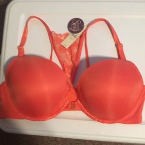 2 lane Bryant bras